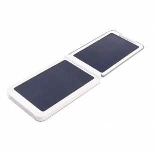 Xtorm Lava Solar Charger 6000 mAh