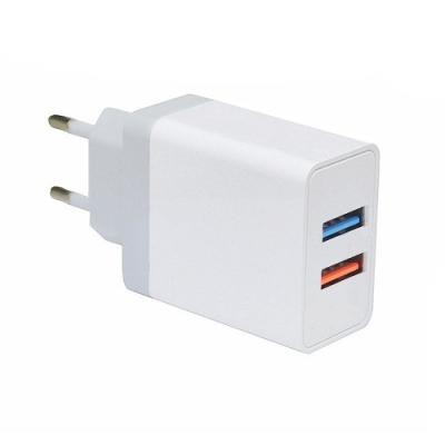 Duo USB adapter met Quick Charge 3.0